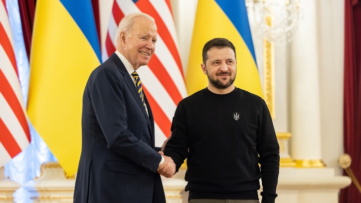 В Белом доме заявили о частых контактах Зеленского и Байдена