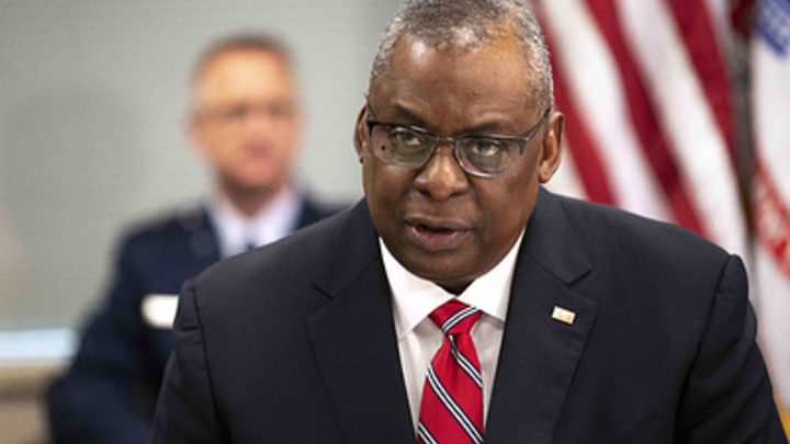 Беспрецедентное сотрудничество: Глава Пентагона озабочен военными контактами Москвы и Тегерана