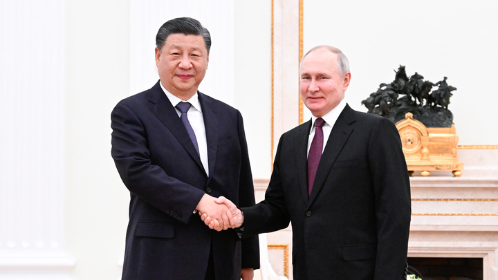 Путин и Си Цзиньпин подали всему миру “галстучный сигнал”? Или показалось