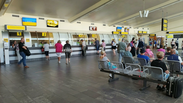 Мобилизация под вопросом? Нацбанк Украины рассказал, сколько людей покинет страну в ближайшие 1,5 года