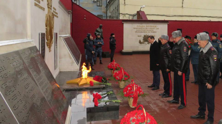 В Самарской области почтили память сотрудников органов внутренних дел