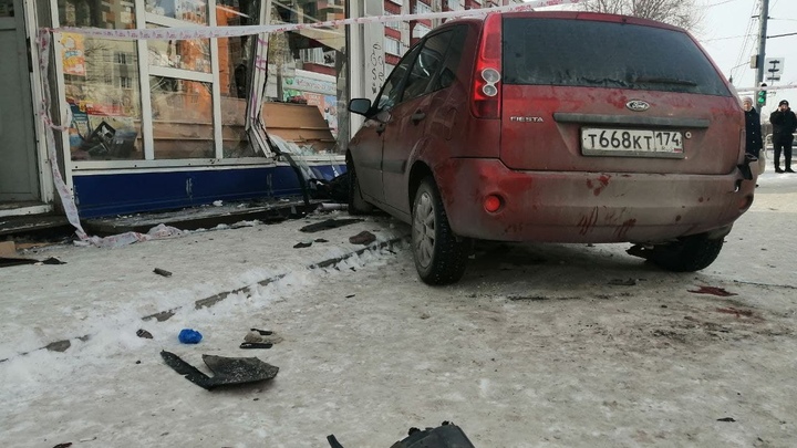 Два человека погибли: виновному в ДТП на остановке в Челябинске вынесли приговор