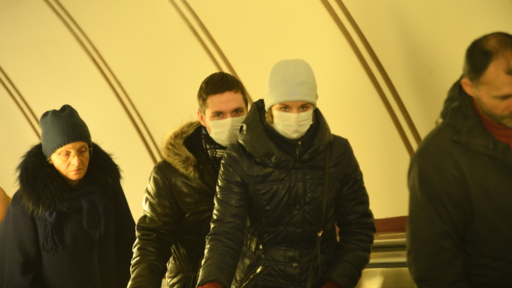 Вместо бомба кричишь вирус: Сатановский о новом виде терроризма в метро Москвы