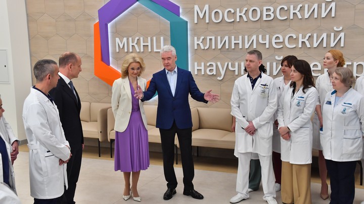 Сергей Собянин поздравил столичных медиков с профессиональным праздником
