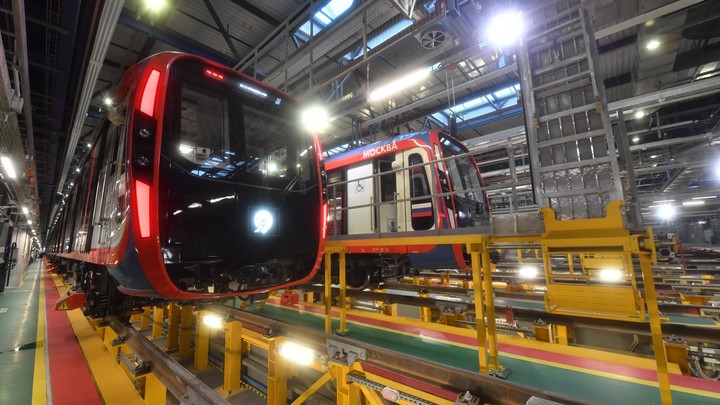 Собянин открыл третье электродепо для Большой кольцевой линии метро