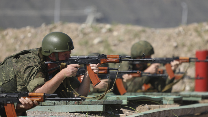 Екатеринбуржцам начали приходить повестки о военных сборах