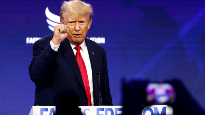 Новое решение по делу Трампа: Экс-президента США освободят под залог