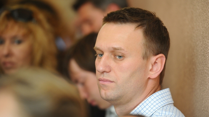 С Макроном не вышло. Навальный* - та самая сакральная жертва?