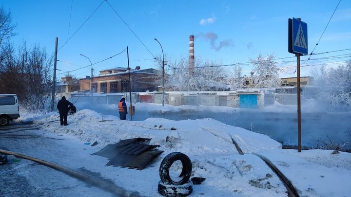 Водой топит, тепла нет, дети болеют: Новосибирцы пребывают в отчаянии