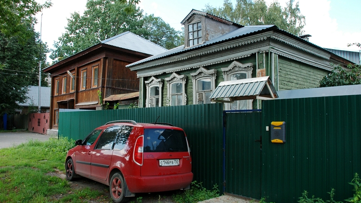 В Подмосковье цены на загородные дома в мае упали на 6,3 процентов: почему