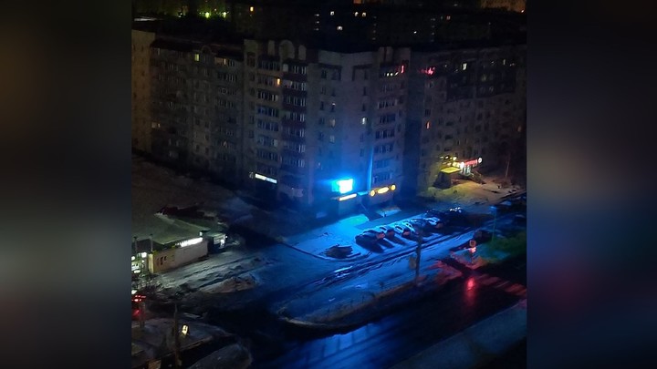 Курганцы жалуются: мешают спать вывески и экраны