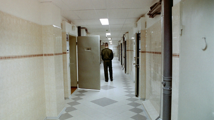 Главный фигурант дела о насилии в спецшколе скончался в Екатеринбурге