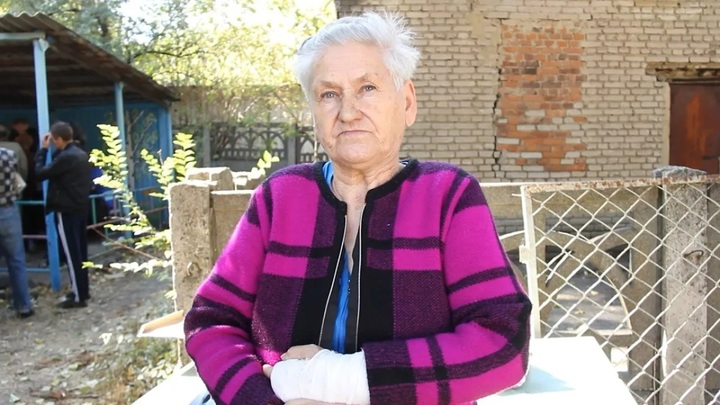 Пенсионерка из ДНР вышла на связь с сыном, который 10 лет считал её погибшей