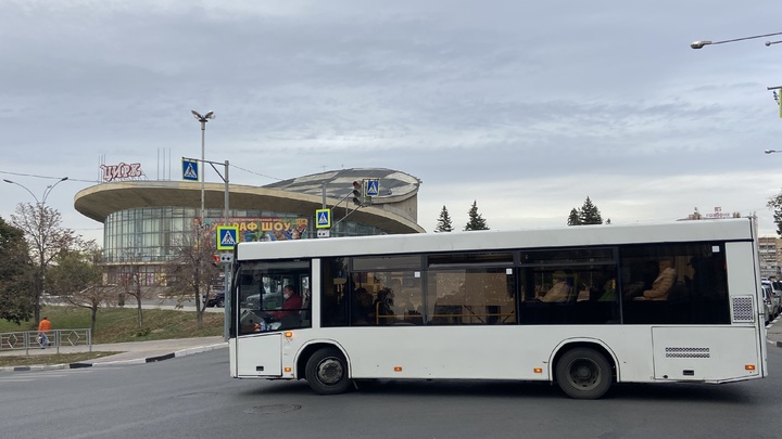 В новогоднюю ночь в Самаре продлят часы работы метро и наземного транспорта