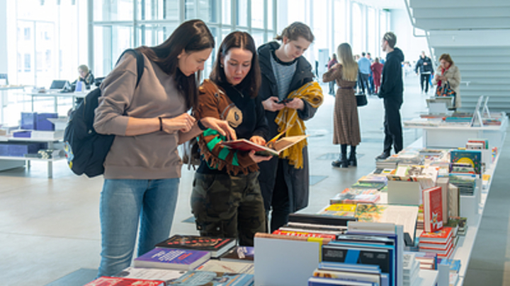 У русских появились новые книжные предпочтения