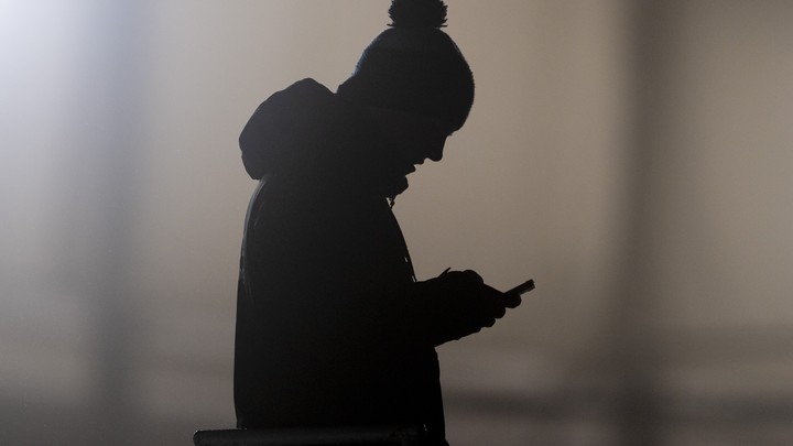 Ваш аккаунт заблокирован: МВД назвало две распространённые схемы мошенников в России