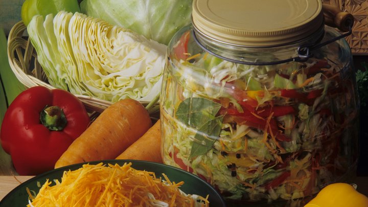 Морковь и капуста спасут от коронавируса: Немецкий диетолог перечислила убийц COVID-2019