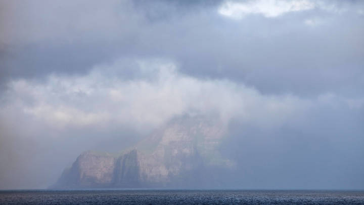 Люди умирали один за другим… Выжили всего четыре человека: В Тихом океане разыгралась настоящая трагедия