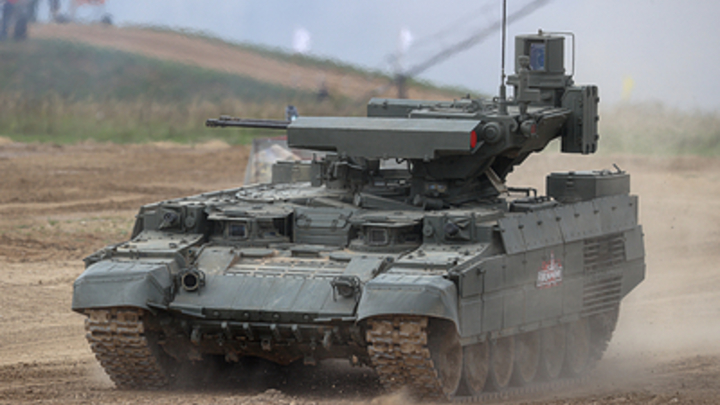 Русские бойцы заканчивают зачистку посёлка Новосёловского в ЛНР от украинских военных