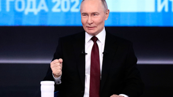 Путин, отвечая на вопрос американца о слабости России, вспомнил слова Марка Твена