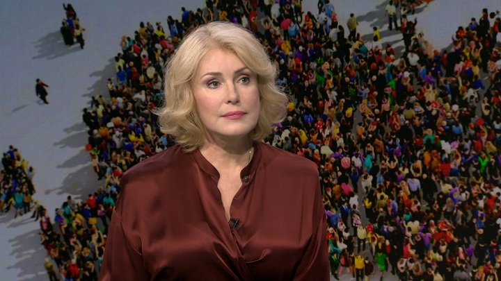 Шукшина напомнила элите: Нет войне и нет фашизму - это, господа, большая разница!