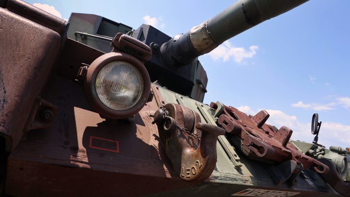 Ещё минус два. Русские бойцы снова уничтожили танки Leopard на Купянском направлении