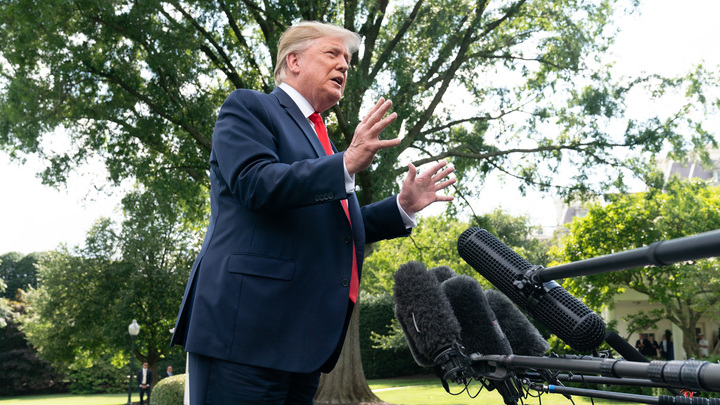 Второй раз за месяц: Трамп не справился с американской географией и вновь перепутал города