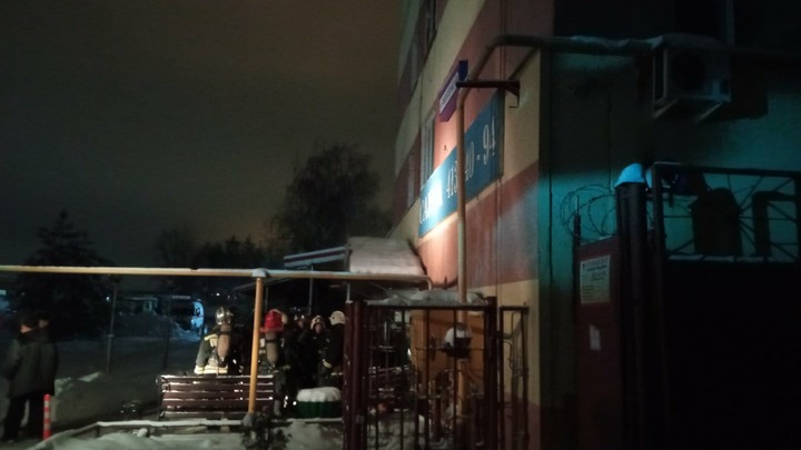 Более ста человек эвакуировали при пожаре в бане нижегородской гостиницы