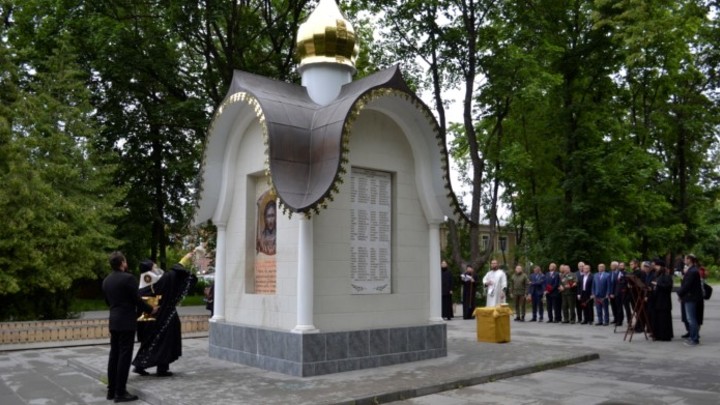 Митрополит Иосиф освятил часовню в сквере воинов-интернационалистов в Иванове