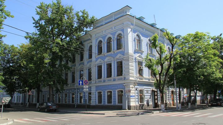 Молодую маму из Краснодара парализовало после родов. К инвалидности могла привести ошибка врачей