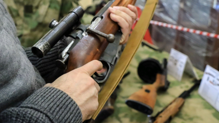 Необходимости нет: Русский генерал призвал не спешить с военными сборами для молодёжи