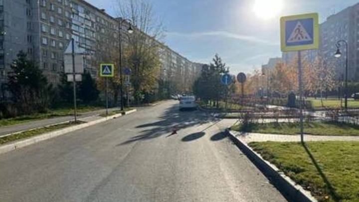В Новосибирске 15-летнюю школьницу на пешеходном переходе сбила иномарка