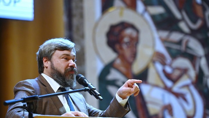 Малофеев: Россия вновь становится Империей, и в этом единственный путь к Победе