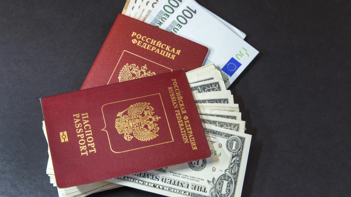 Стало известно, где Усольцевы могли купить поддельные документы, и сколько это стоит