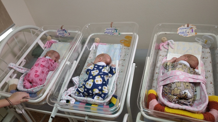 Тройняшек с экстремально малым весом выходили в перинатальном центре Новосибирска