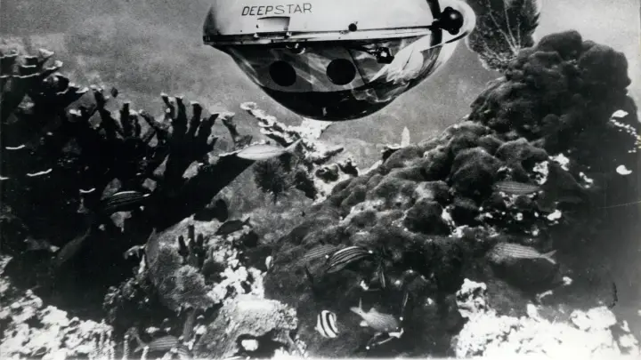 Русским помогли инопланетяне. В Конгрессе США объяснили, откуда в России взялись мощные ракеты