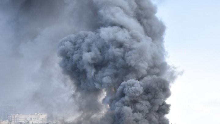 Столб дыма в Белгородской области: Люди в недоумении, что происходит