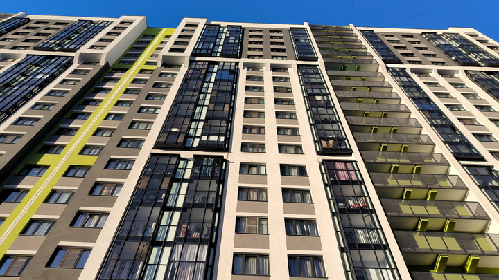 Мобилизованный журналист из Самары сравнил жизнь в Луганске и Металлурге