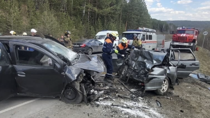 В Челябинской области 17-летняя девушка погибла на горной дороге в лобовом ДТП