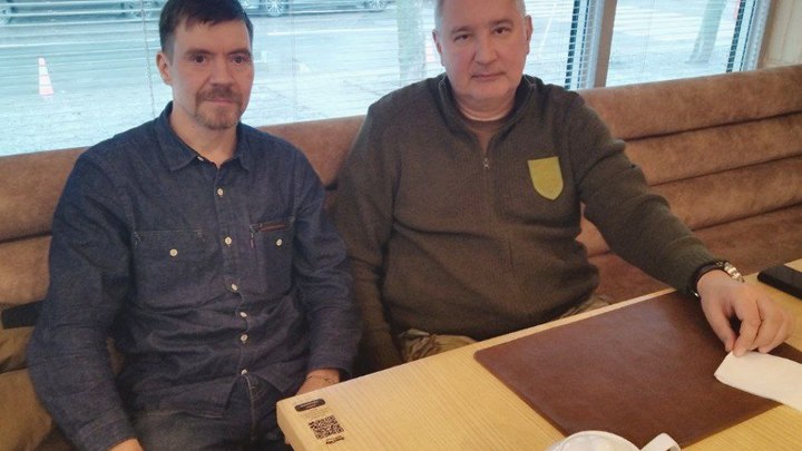 Депутат Ростислав Антонов встретился в Донецке с экс-главой Роскосмоса Дмитрием Рогозиным