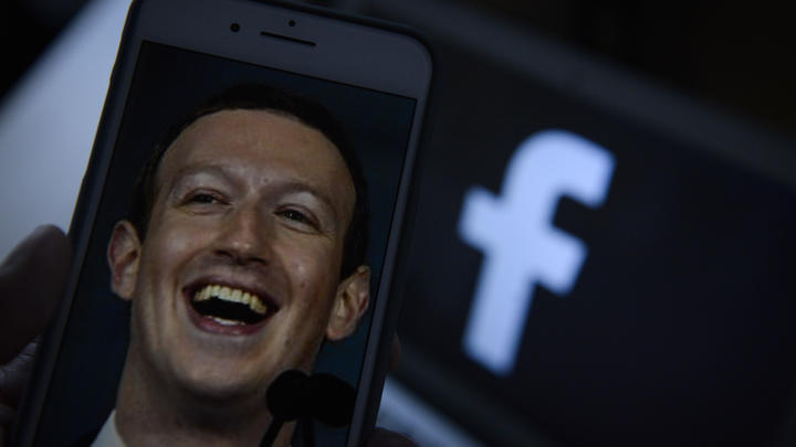 «Все в одном»: Facebook анонсировал «единственный в своем роде» шлем виртуальной реальности