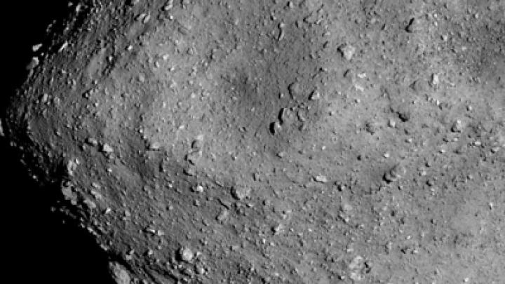 «Нужен кинетический удар»: Учёный рассказал о способе защиты Земли от астероида 2024 YR4