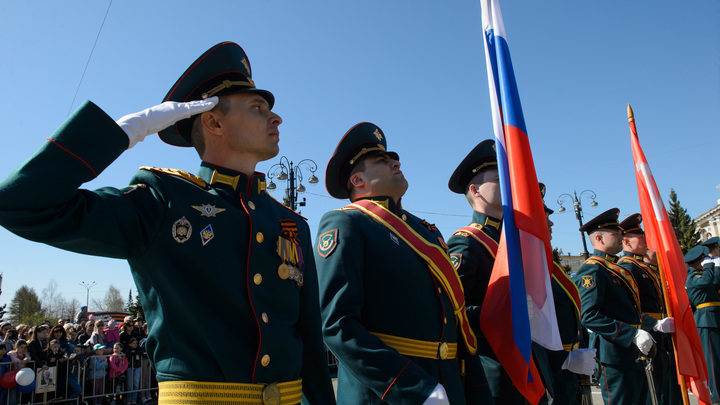 Отрывки писем фронтовиков и Гудок Победы: Пассажиров столичных электричек поздравят с 9 Мая