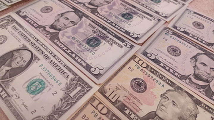 Аналитик назвал реальную замену доллару. Но есть нюанс