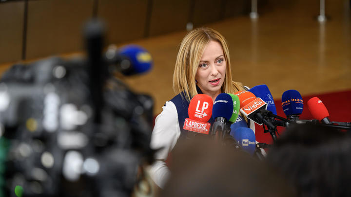 Итальянская ловушка. Розыгрыш Мелони русскими пранкерами вызвал бурю на Западе