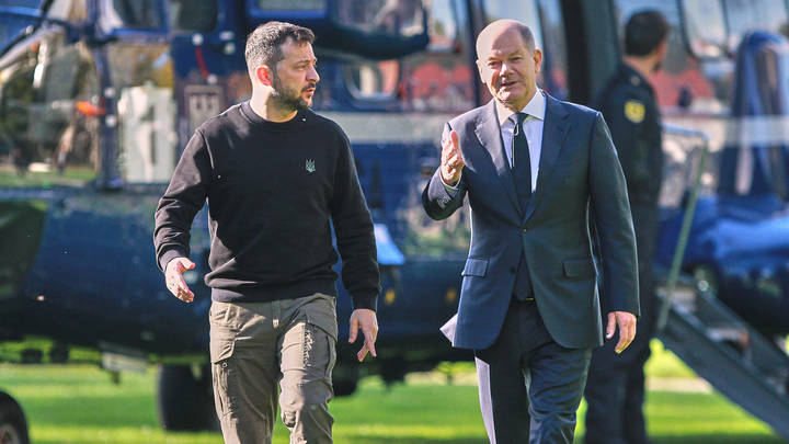 Зеленский заявил о готовности к прекращению огня в обмен на зонтик НАТО