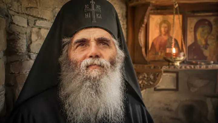На съёмках фильма про старца Паисия Святогорца происходили чудеса. Никаких пророчеств – только быль