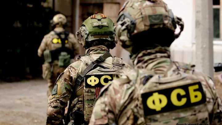 Брали бизнесменов в заложники: ФСБ задержала участников преступной группировки