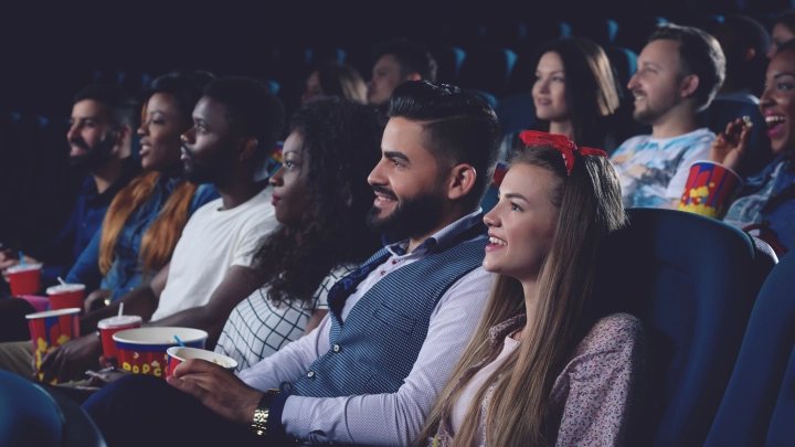 Запретный плод: давление Киева привело к аншлагу на фильме о Донбассе в Бельгии