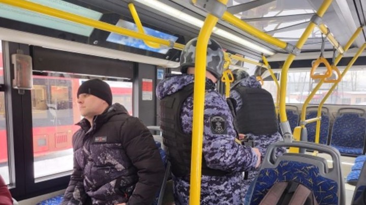 Росгвардия начала устанавливать тревожные кнопки на ивановских троллейбусах